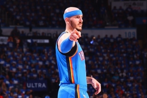 Skip：卡鲁索如同斗士一般 他的关键投篮能力&防守破坏力意义重大