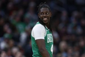 朱哥合同剩3年1.044亿👀名记：快船、独行侠有意交易得到霍勒迪