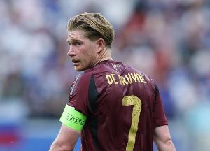 迪马：德布劳内已和那不勒斯谈妥肖像权，国家队比赛后体检签约