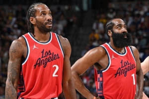 😑船记吐槽：圣诞大战5场对决有8支西部球队 而快船不在其中！