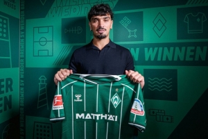 官方：卡迪西亚中场皮尔塔斯租借加盟不莱梅，含买断选项