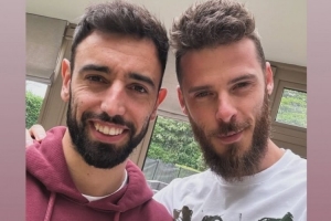 B费转发多人对他的生日祝福，包括德赫亚、桑乔、加纳乔等前队友