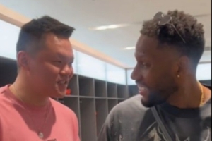 三步之内拳快！威姆斯：朱芳雨要来当我的拳击教练吗🥊🤣