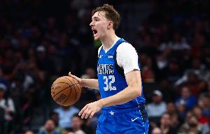 如何不让输球干扰自己？弗拉格：很艰难 坚持训练相信付出的汗水