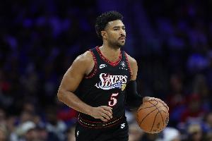 仅拿870万美元的资质报价！格莱姆斯10中6高效得18分6板4助